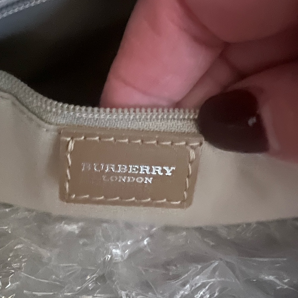 Burberry tote pink with COA and dust bag - Picture 10 of 17